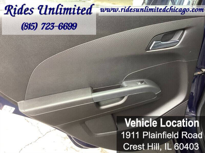 2016 Chevrolet Sonic LT Auto