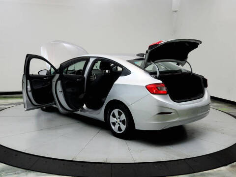 2018 Chevrolet Cruze LS Auto