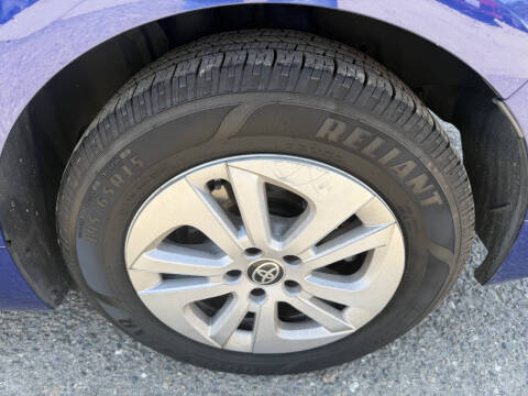 2016 Toyota Prius Two
