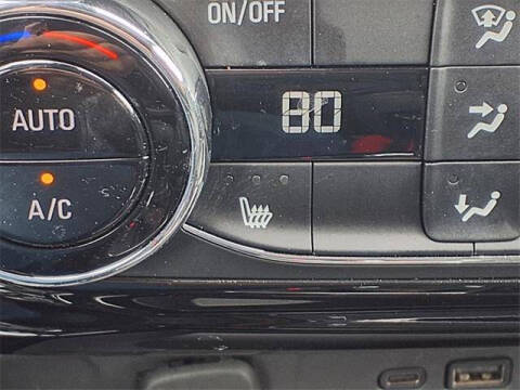 2025 Chevrolet Trax RS