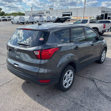 2019 Ford Escape S