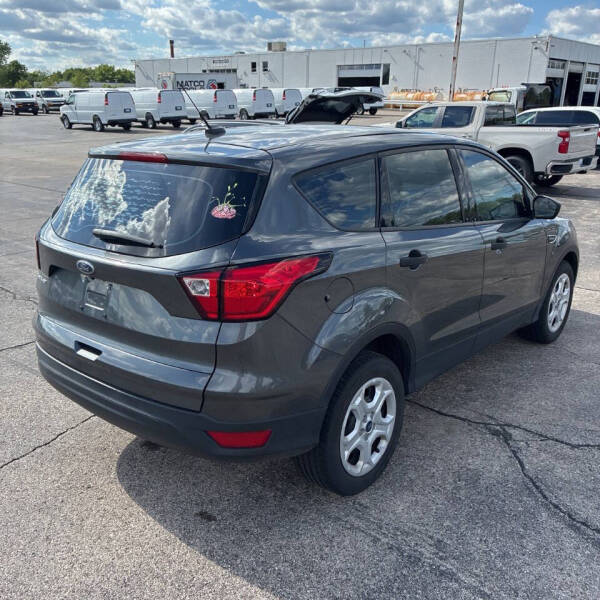 2019 Ford Escape S
