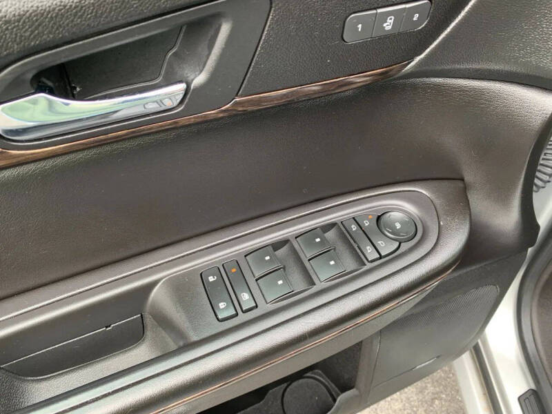 2015 GMC Acadia Denali