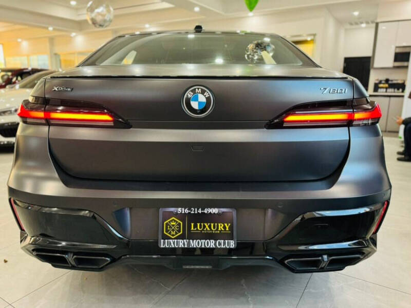 2023 BMW 7 Series 760i xDrive