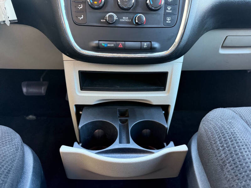 2013 Dodge Grand Caravan SXT