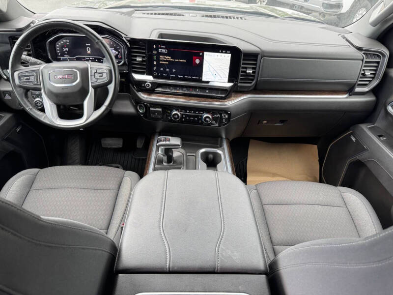 2025 GMC Sierra 1500
