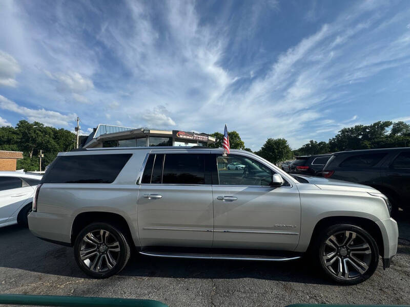 2017 GMC Yukon XL Denali