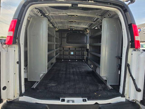 2021 Chevrolet Express 2500