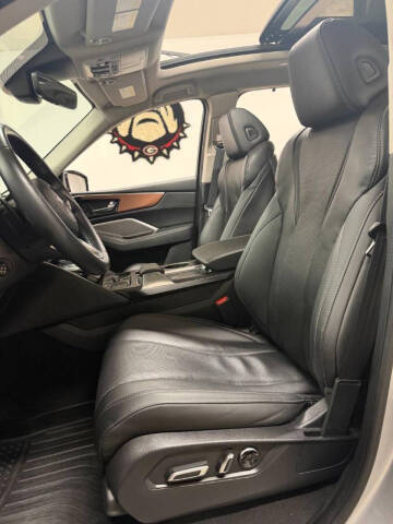2022 Acura MDX w/Tech
