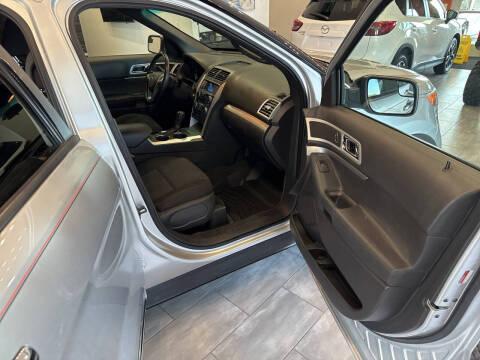 2011 Ford Explorer XLT