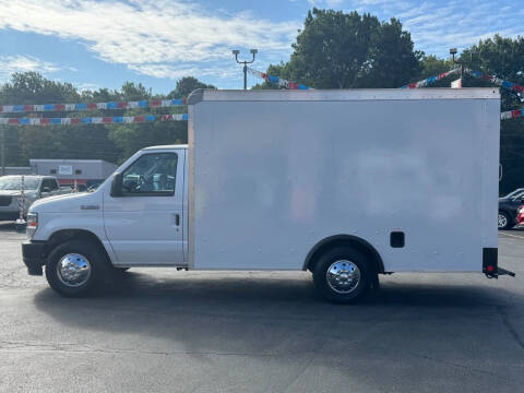 2023 Ford E-Series E-350 SD