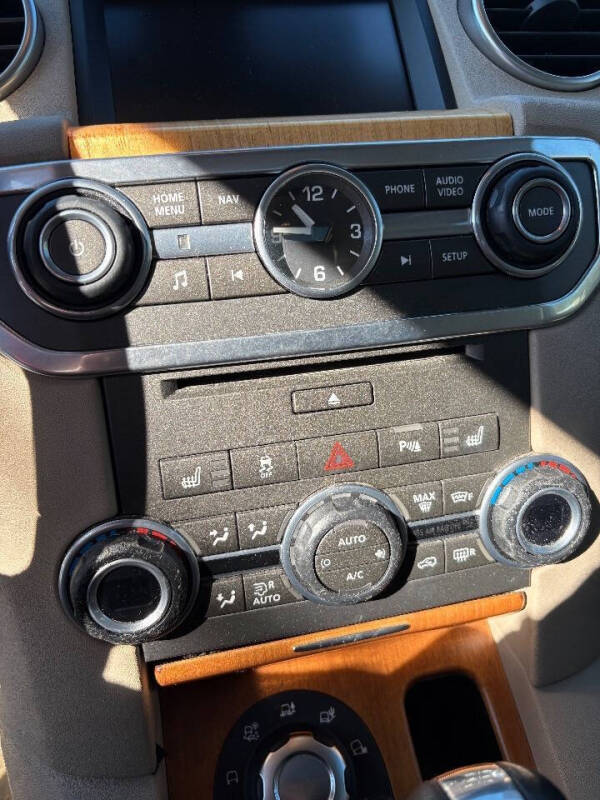 2013 Land Rover LR4 HSE LUX