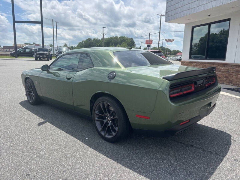 2020 Dodge Challenger