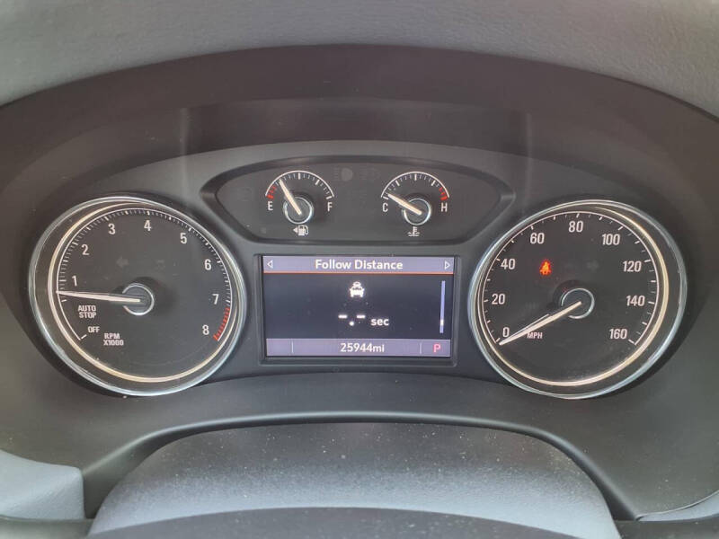 2023 Buick Enclave Essence