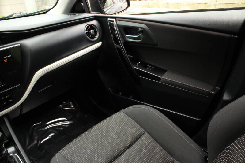 2017 Toyota Corolla iM