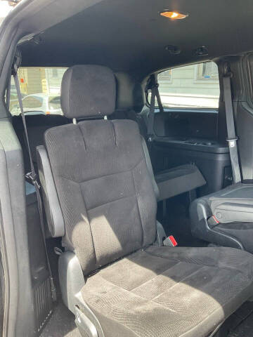 2017 Dodge Grand Caravan SE Plus