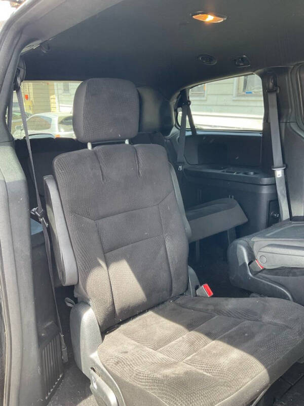 2017 Dodge Grand Caravan SE Plus