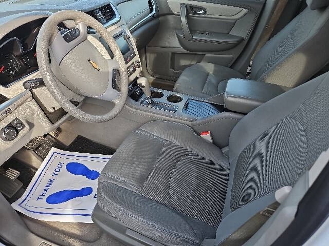 2017 Chevrolet Traverse LS