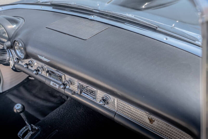 1955 Ford Thunderbird