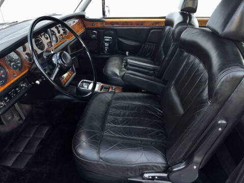 1975 Rolls-Royce Corniche