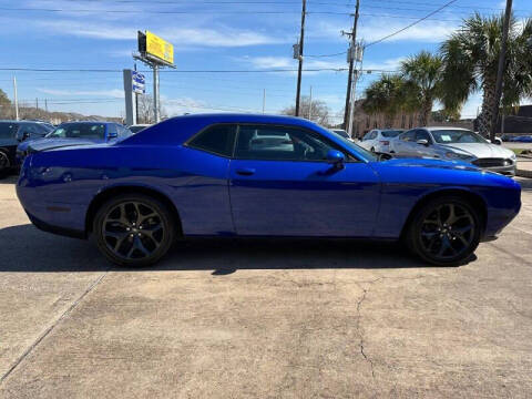 2016 Dodge Challenger SXT