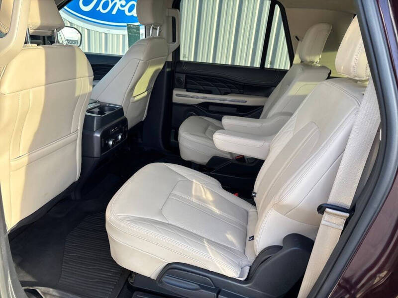 2024 Ford Expedition MAX Platinum