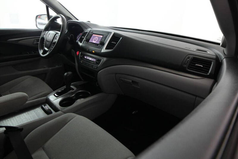 2016 Honda Pilot LX