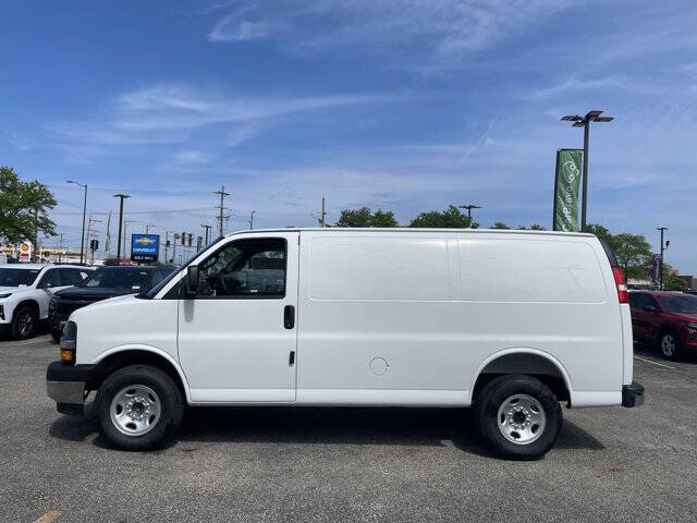 2026 Chevrolet Express 2500