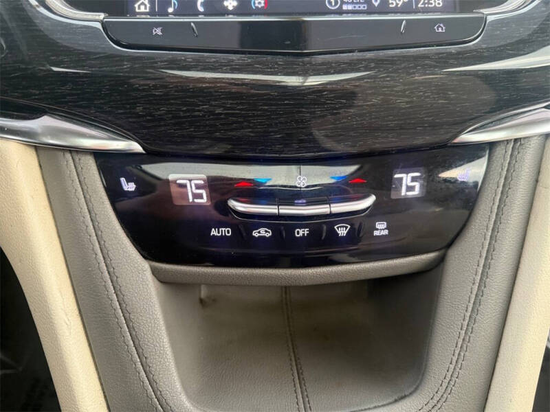 2022 Cadillac XT6 Premium Luxury