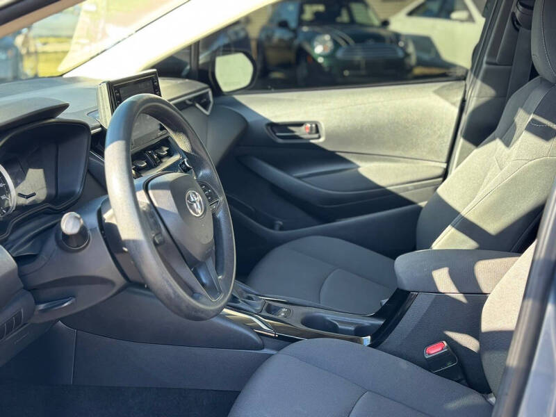 2022 Toyota Corolla LE