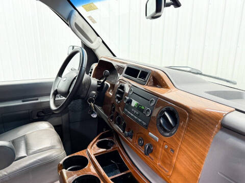 2011 Ford E-Series E-150