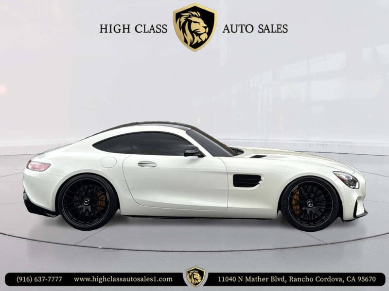 2017 Mercedes-Benz AMG GT