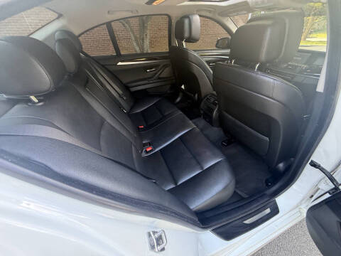 2012 BMW 5 Series 528i xDrive