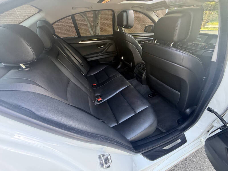2012 BMW 5 Series 528i xDrive