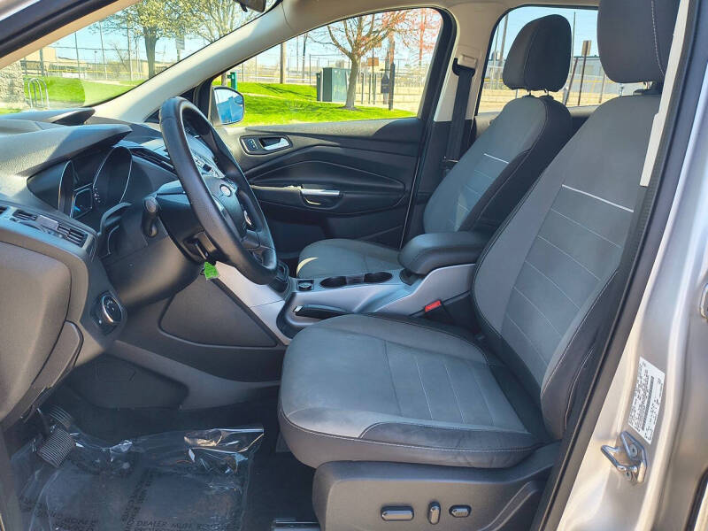 2015 Ford Escape SE