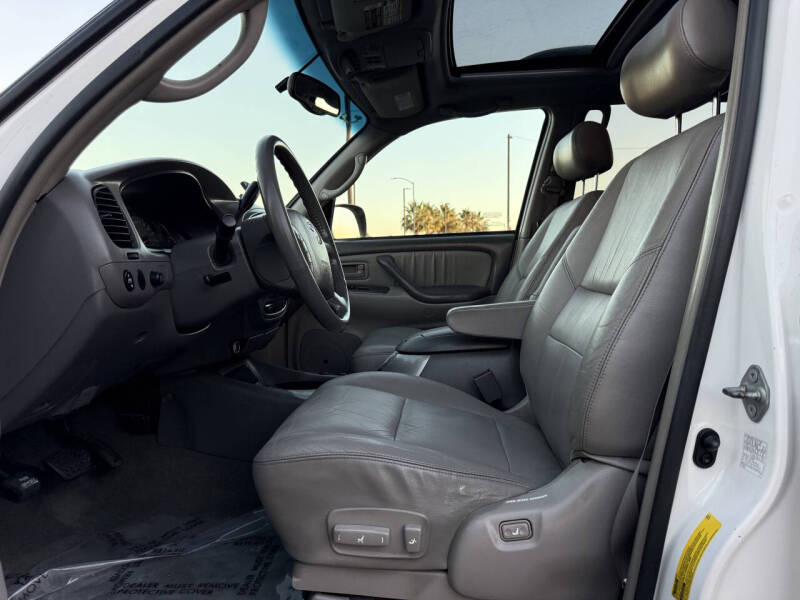 2004 Toyota Sequoia Limited