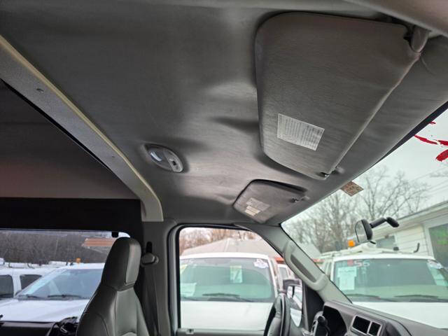 2012 Ford E-Series E-350 SD