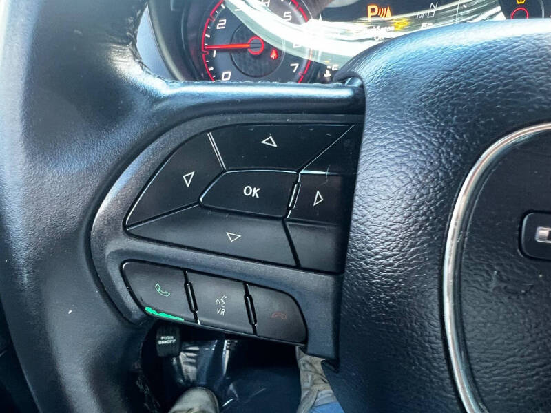 2019 Dodge Charger SXT