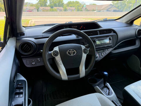 2014 Toyota Prius c One