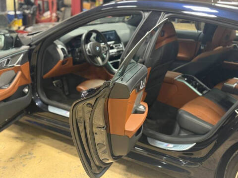 2020 BMW 8 Series 840i