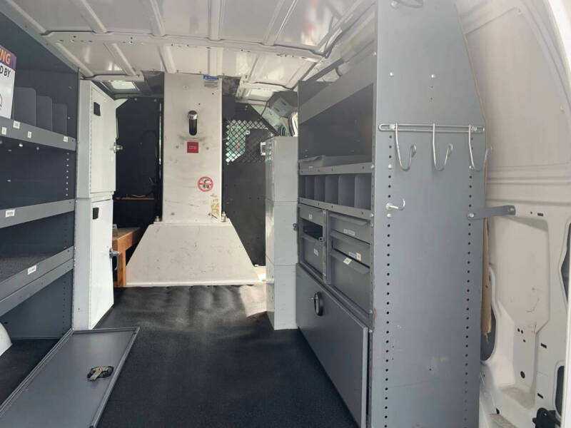 2012 Ford E-Series E-350 SD