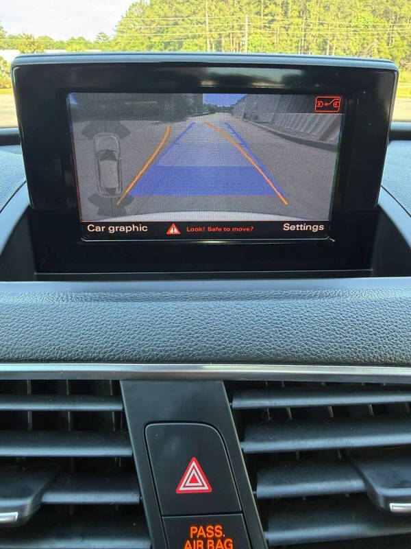 2015 Audi Q3 2.0T Premium Plus