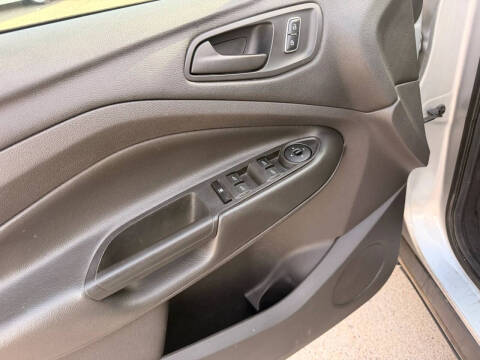 2015 Ford Escape S