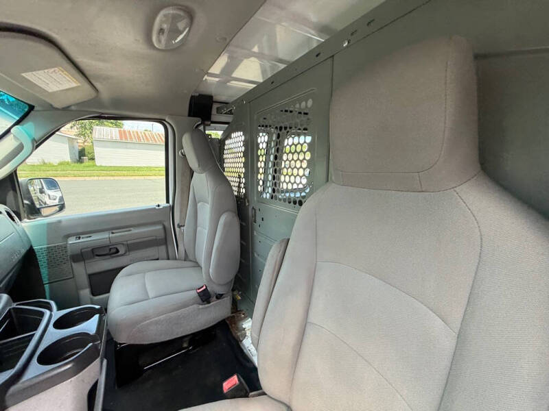 2012 Ford E-Series E-250