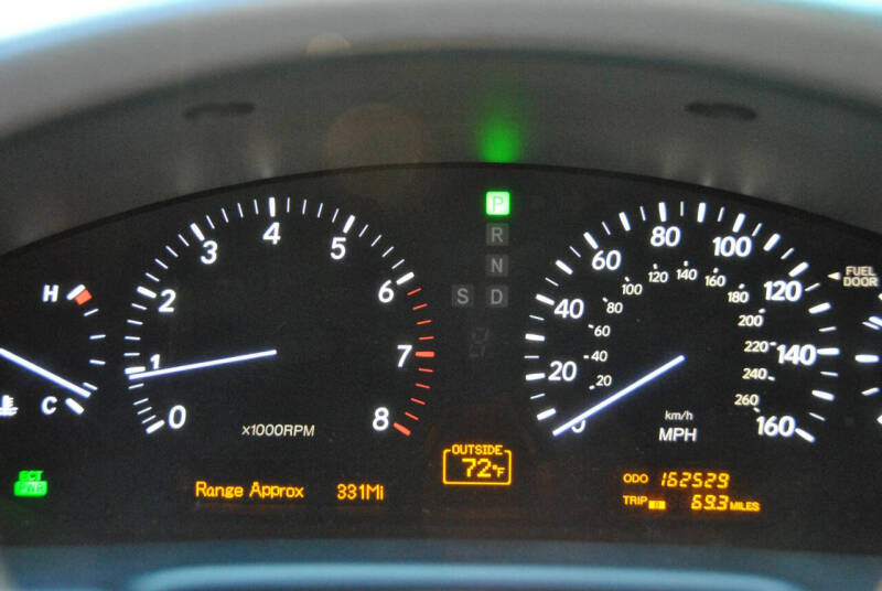 2004 Lexus LS 430