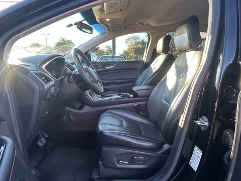 2017 Ford Edge Titanium