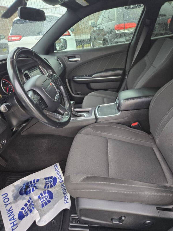 2019 Dodge Charger SXT