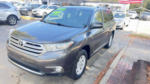 2012 Toyota Highlander for sale at DON BAILEY AUTO SALES in Phenix City AL