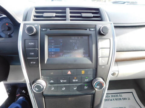 2016 Toyota Camry LE