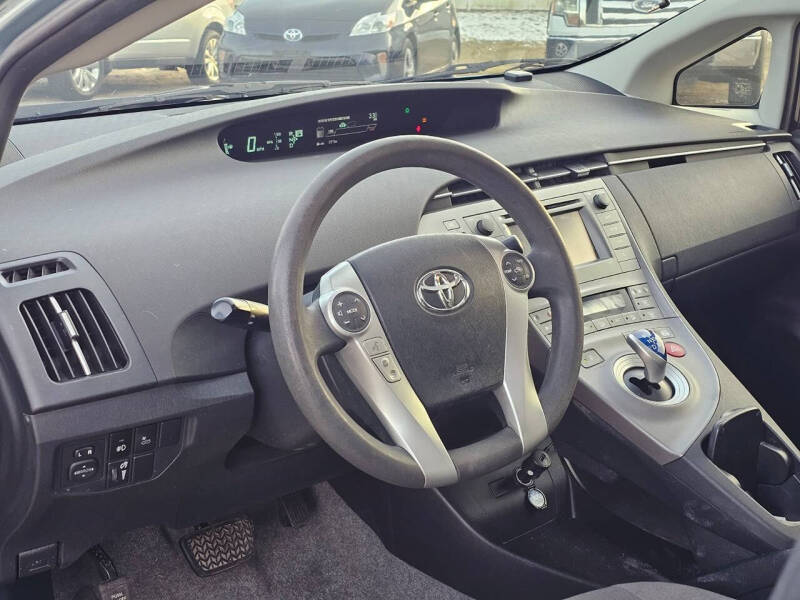 2014 Toyota Prius Three